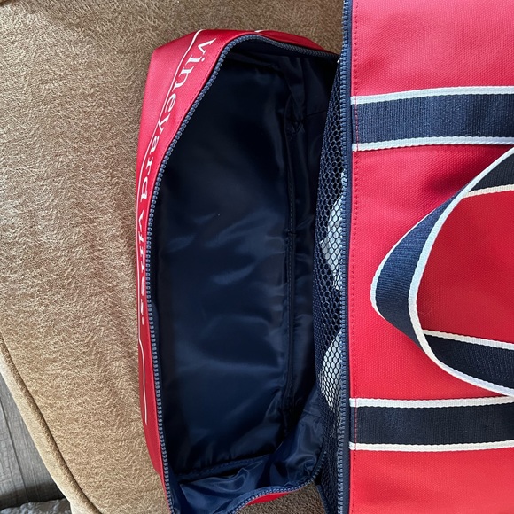 Brand new Vineyard Vines large tote. - Picture 6 of 6